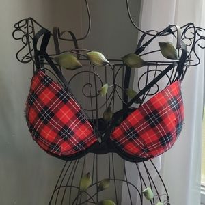 Victoria's Secret 38D demi